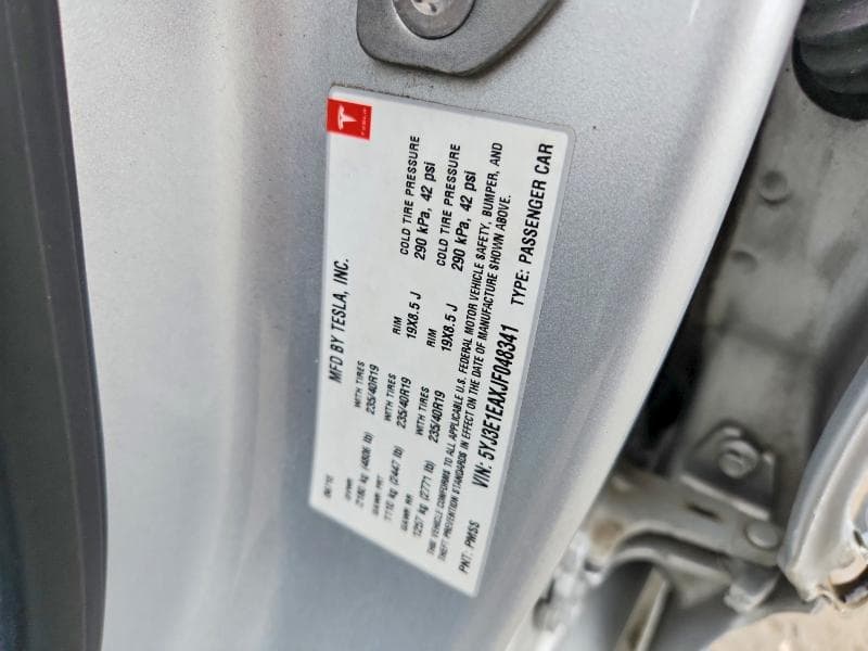 2018 TESLA MODEL 3 12