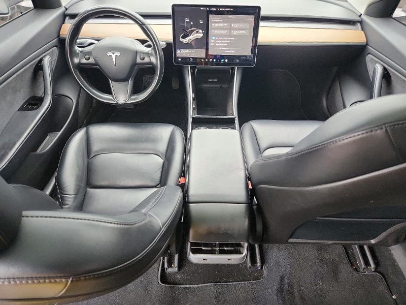 2018 TESLA MODEL 3 8