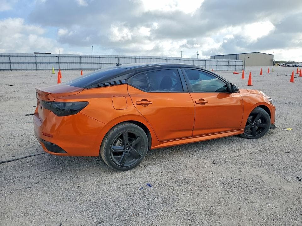 2024 NISSAN SENTRA SR 3