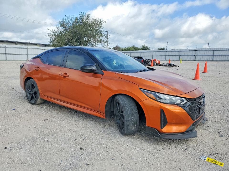 2024 NISSAN SENTRA SR 4
