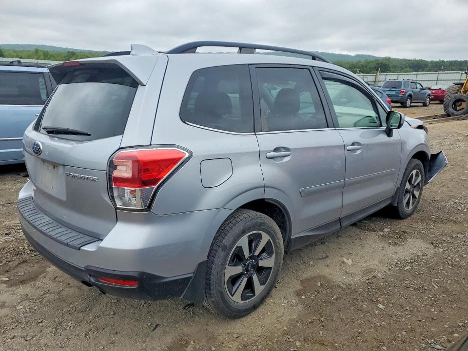2018 SUBARU FORESTER 2.5I LIMITED 3