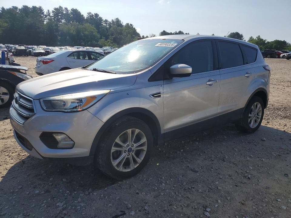 2017 FORD ESCAPE SE - 1