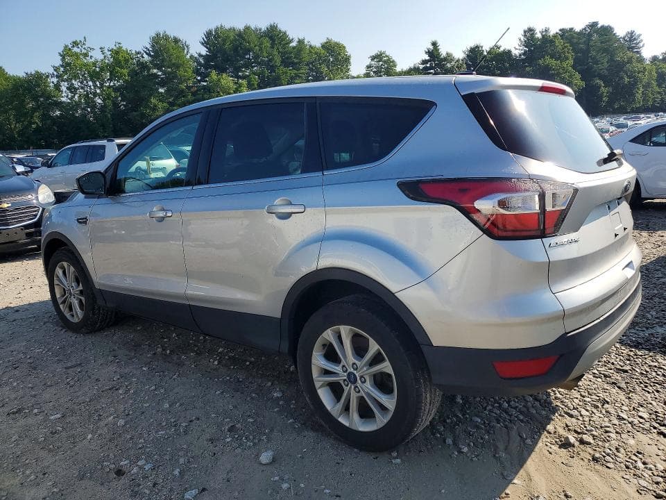 2017 FORD ESCAPE SE 2