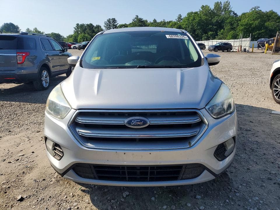2017 FORD ESCAPE SE 5