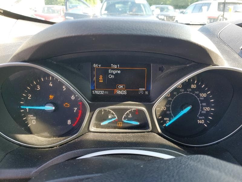 2017 FORD ESCAPE SE 9