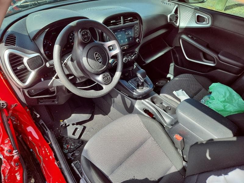 2021 KIA SOUL LX 8
