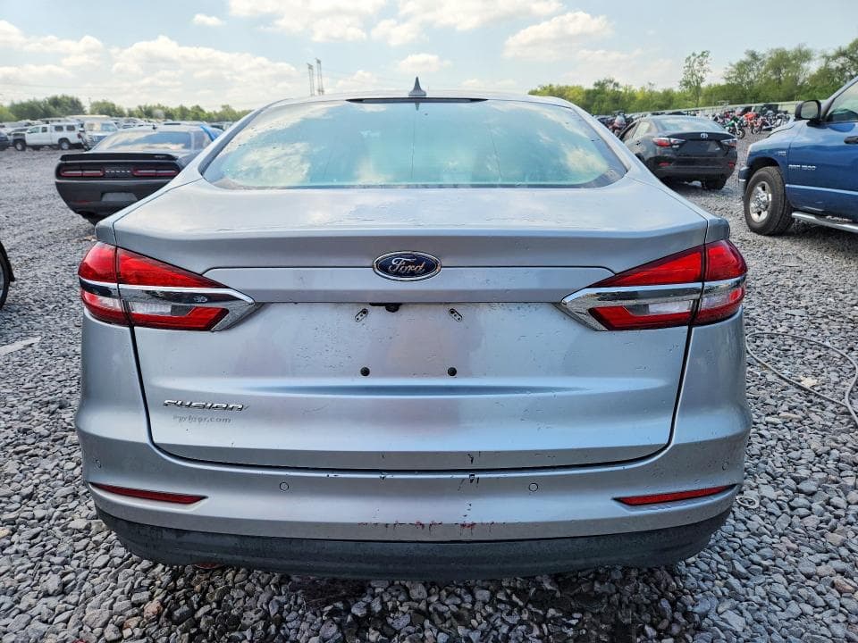 2020 FORD FUSION SE 6