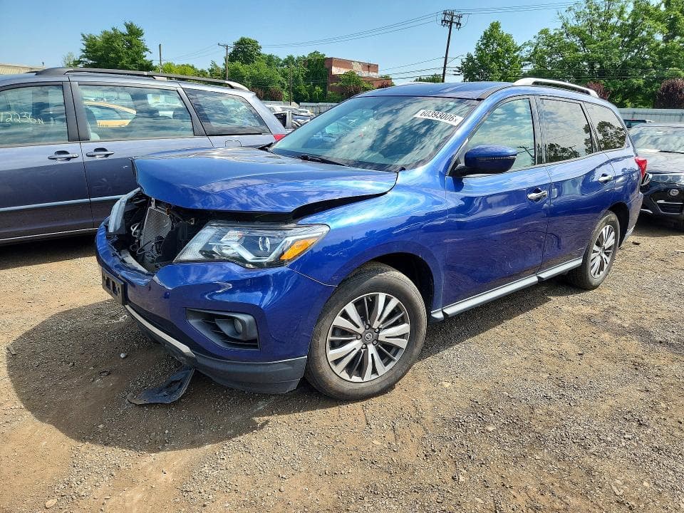 2019 NISSAN PATHFINDER SV - 1