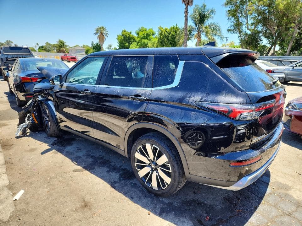 2025 MITSUBISHI OUTLANDER SE 2
