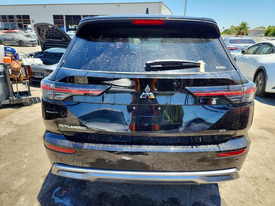 2025 MITSUBISHI OUTLANDER SE 6