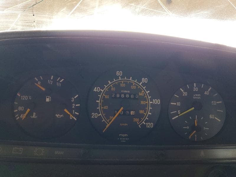 1984 MERCEDES-BENZ 300 DT DT 9