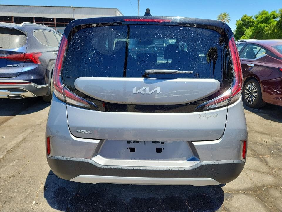 2023 KIA SOUL LX 6