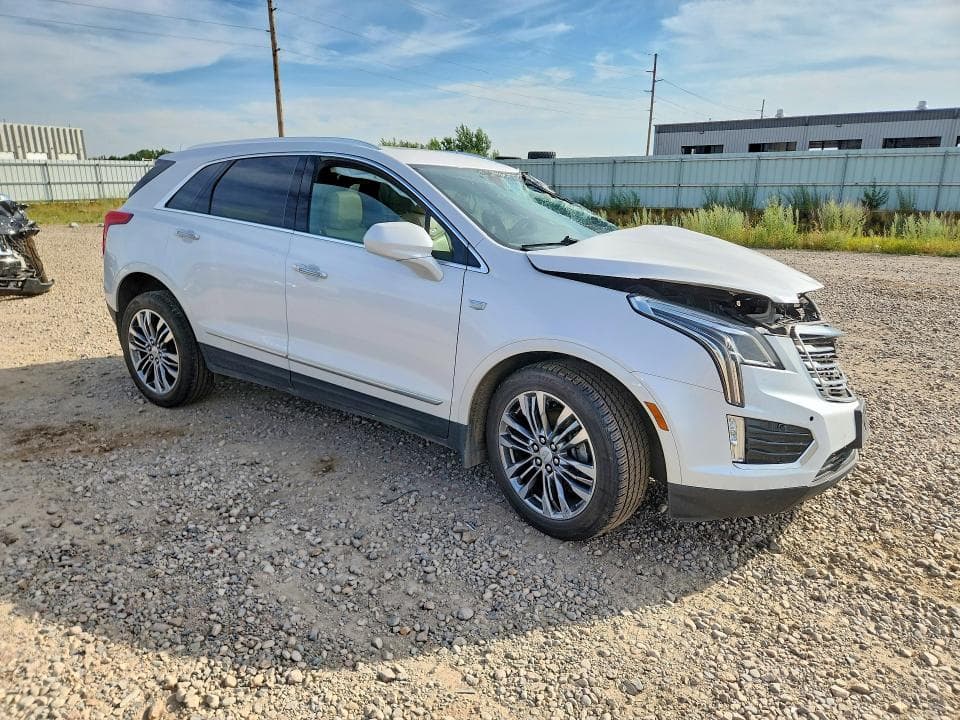 2017 CADILLAC XT5 PREMIUM LUXURY 4