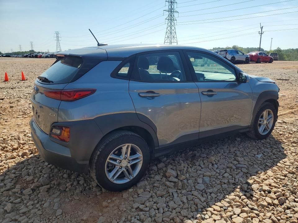 2020 HYUNDAI KONA SE 3