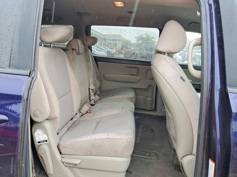 2019 KIA SEDONA LX 11