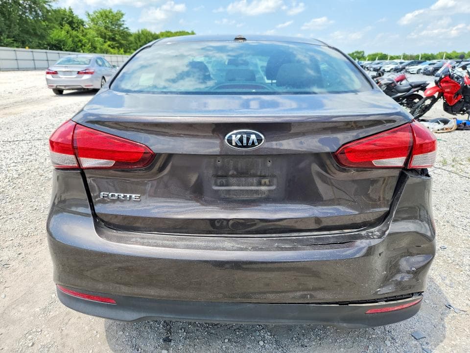 2018 KIA FORTE LX 6