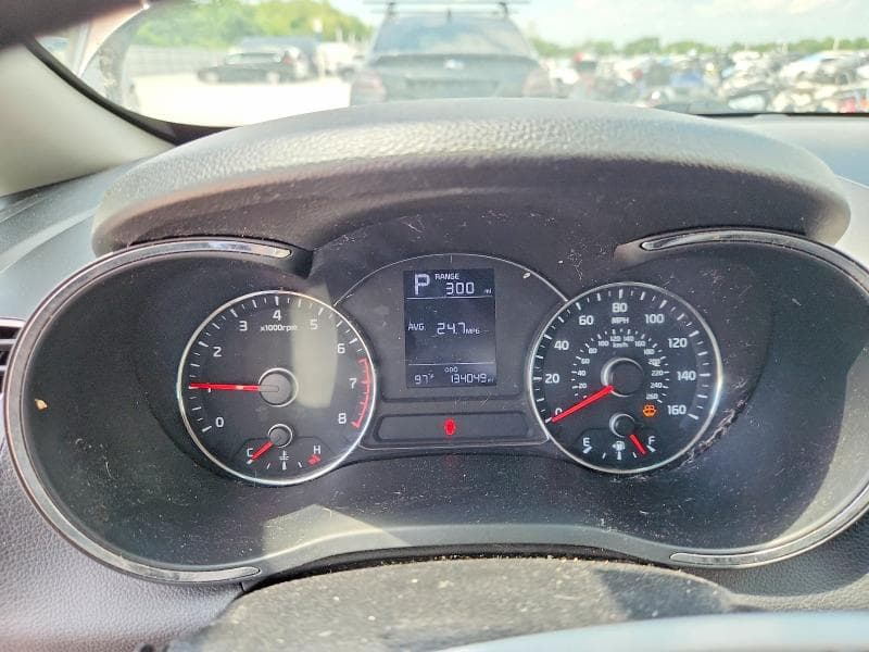2018 KIA FORTE LX 9