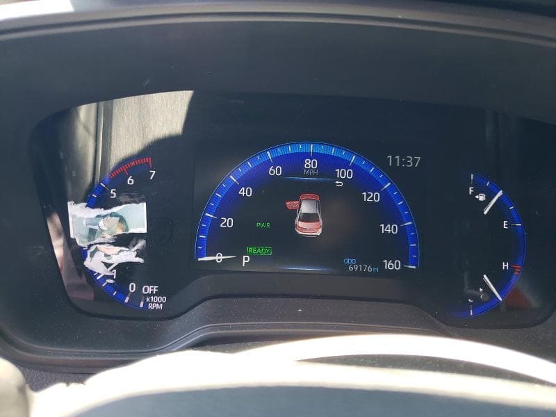 2022 TOYOTA COROLLA LE 9