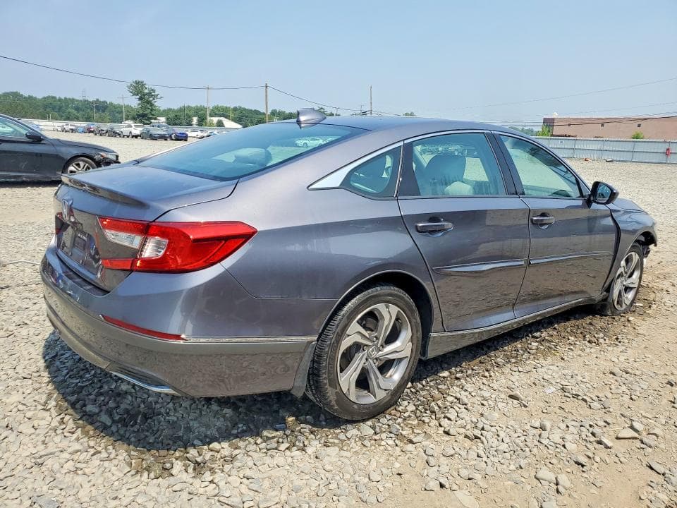2018 HONDA ACCORD EX 3