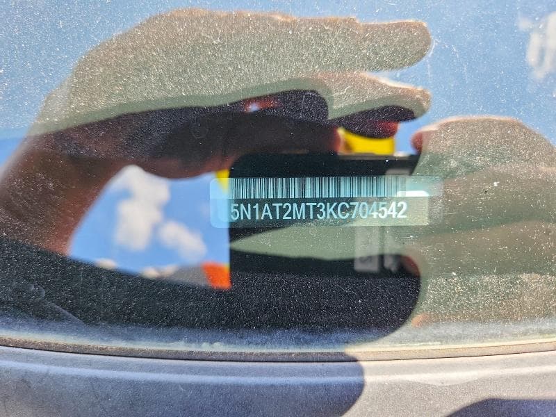 2019 NISSAN ROGUE SV 14
