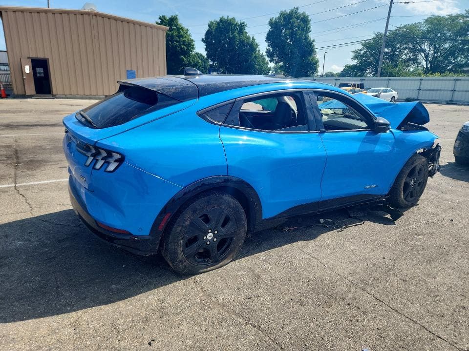 2022 FORD MUSTANG MACH-E CALIFORNIA ROUTE 1 3