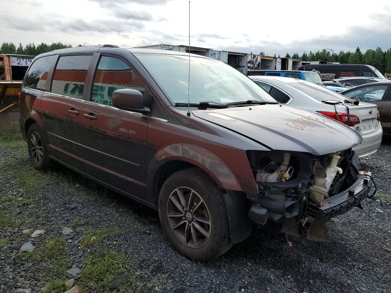 2017 DODGE GRAND CARAVAN SE 4