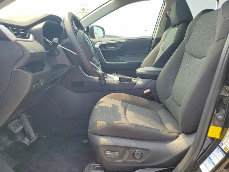 2022 TOYOTA RAV4 XLE 7