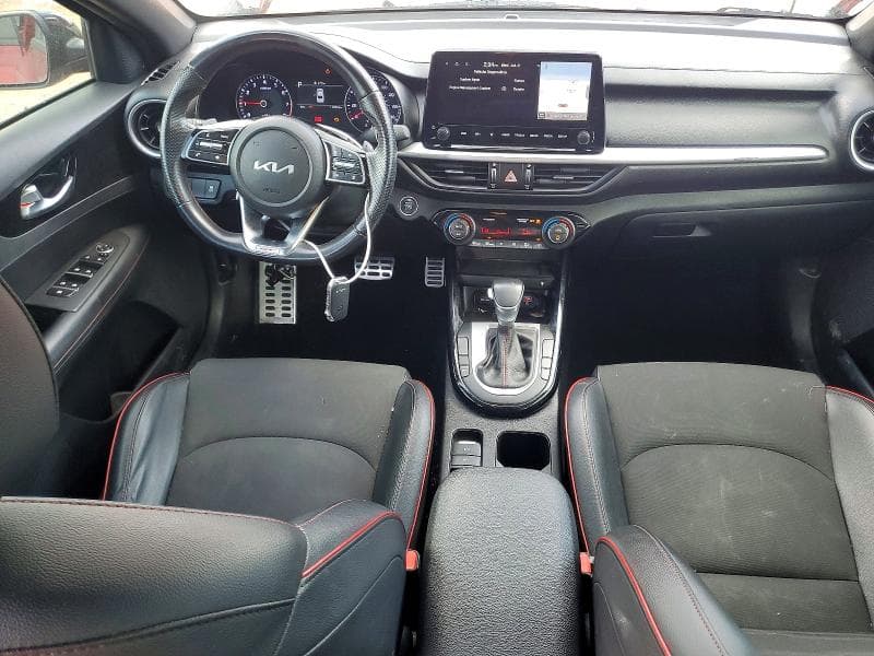 2023 KIA FORTE GT 8