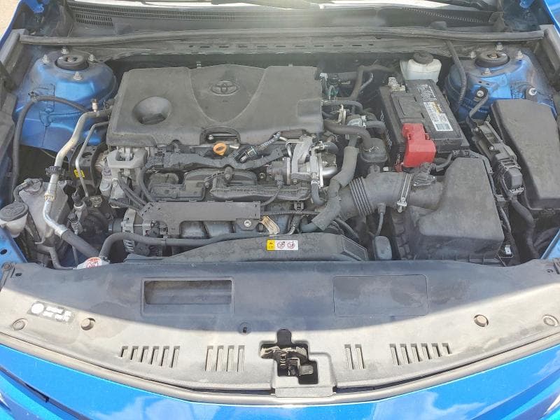 2019 TOYOTA CAMRY LE 11