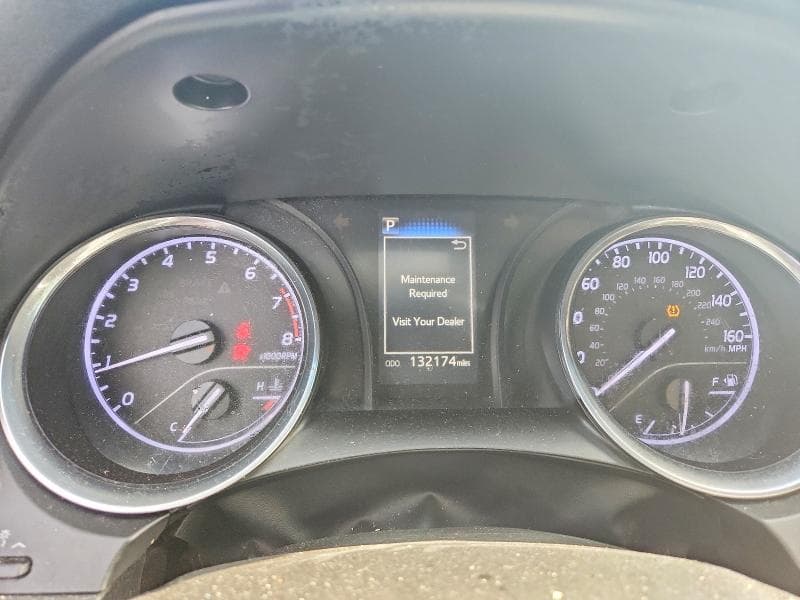 2019 TOYOTA CAMRY LE 9