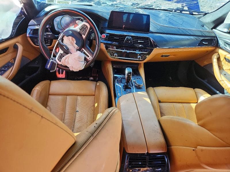 2019 BMW M5 8