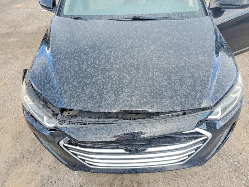 2017 HYUNDAI ELANTRA SE SE 11