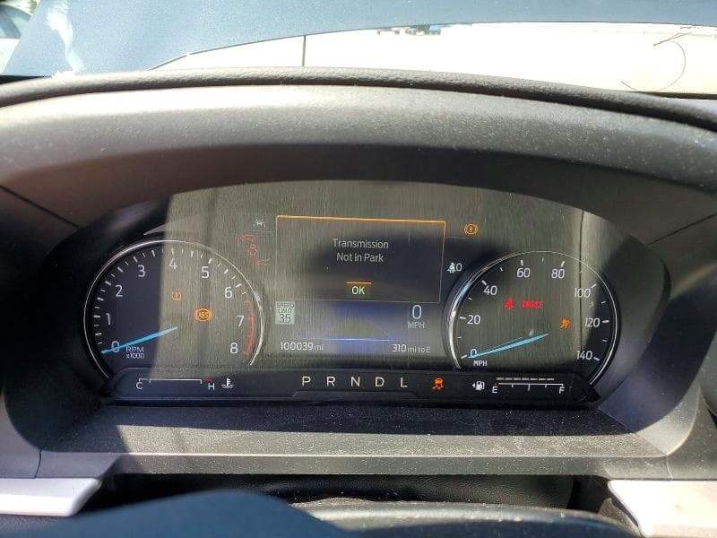 2022 FORD EXPLORER XLT 9