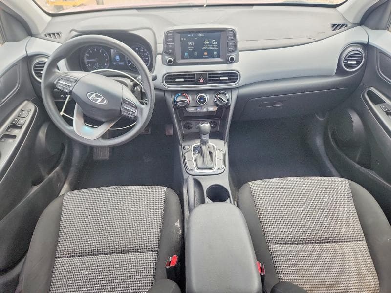 2020 HYUNDAI KONA SE 8