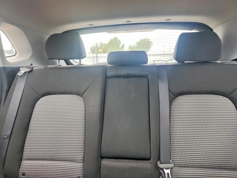 2020 HYUNDAI KONA SE 10