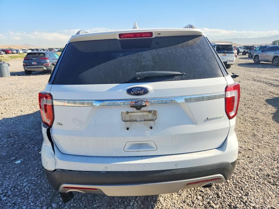 2017 FORD EXPLORER XLT 6
