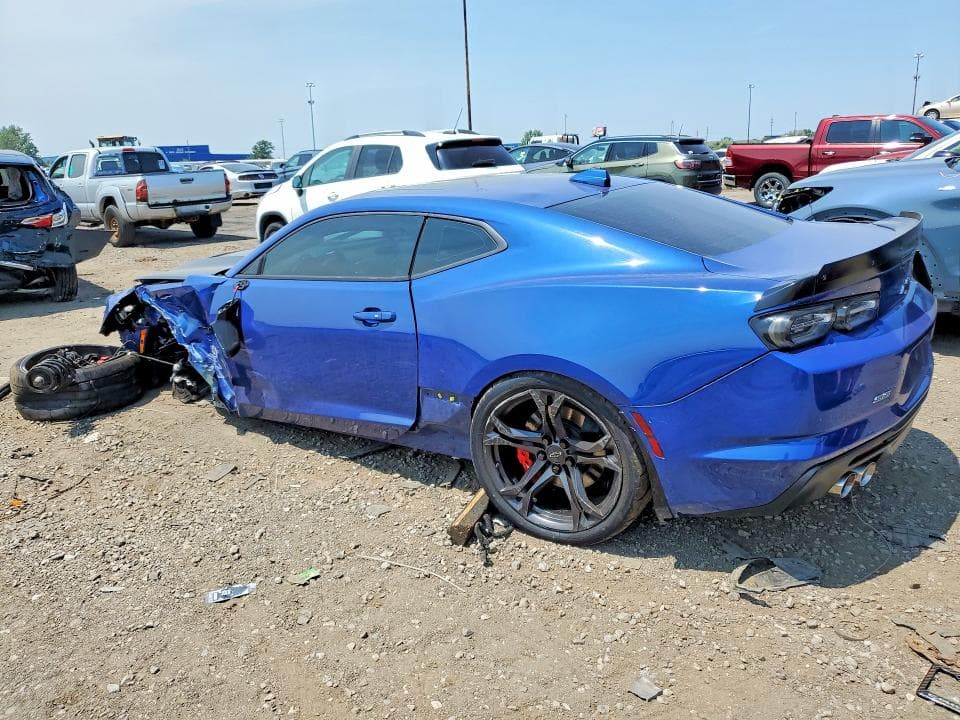 2022 CHEVROLET CAMARO SS 2