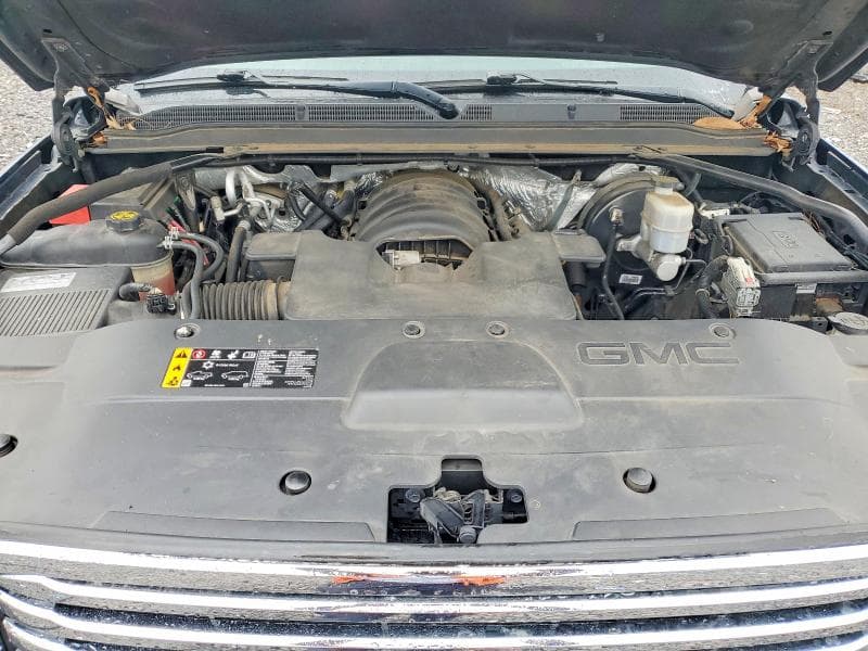 2018 GMC YUKON SLT 12