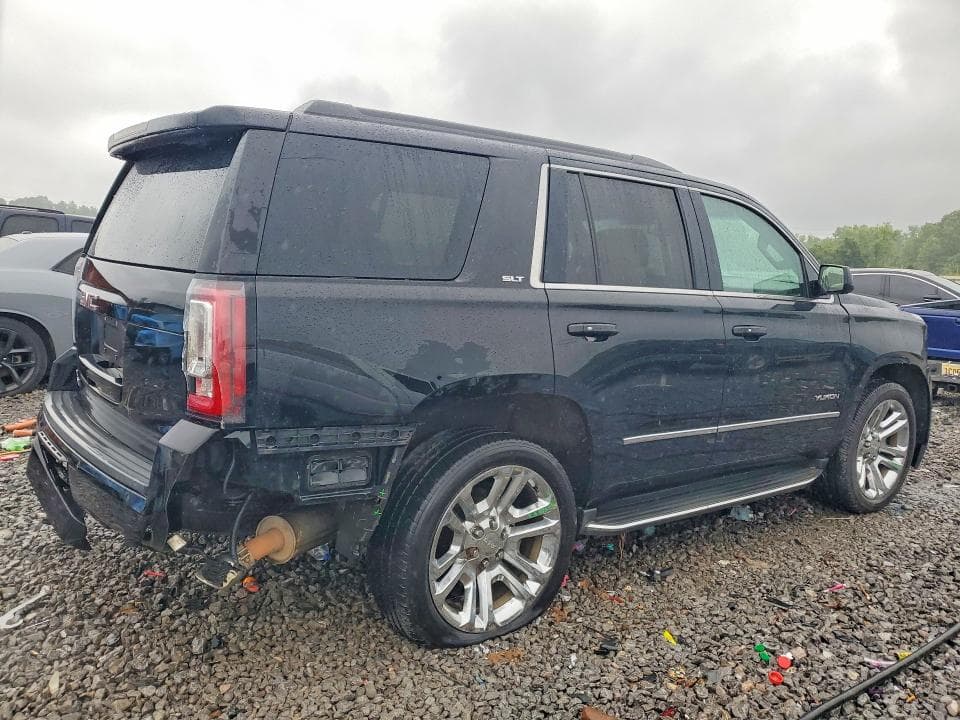 2018 GMC YUKON SLT 3