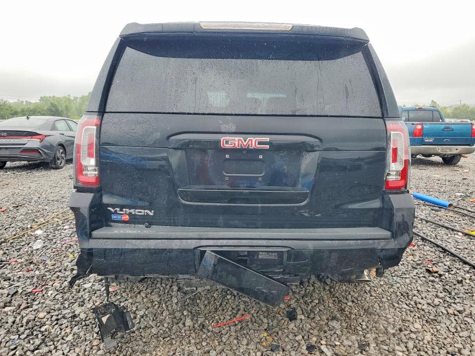 2018 GMC YUKON SLT 6