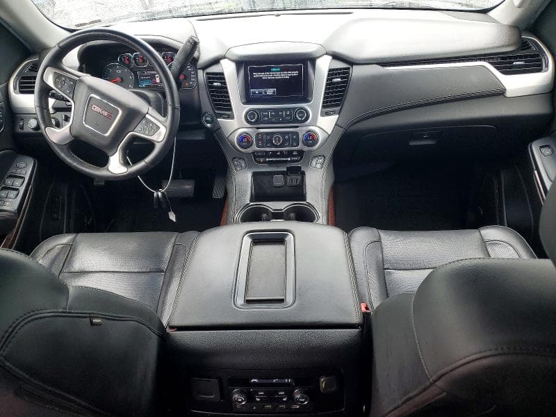 2018 GMC YUKON SLT 8