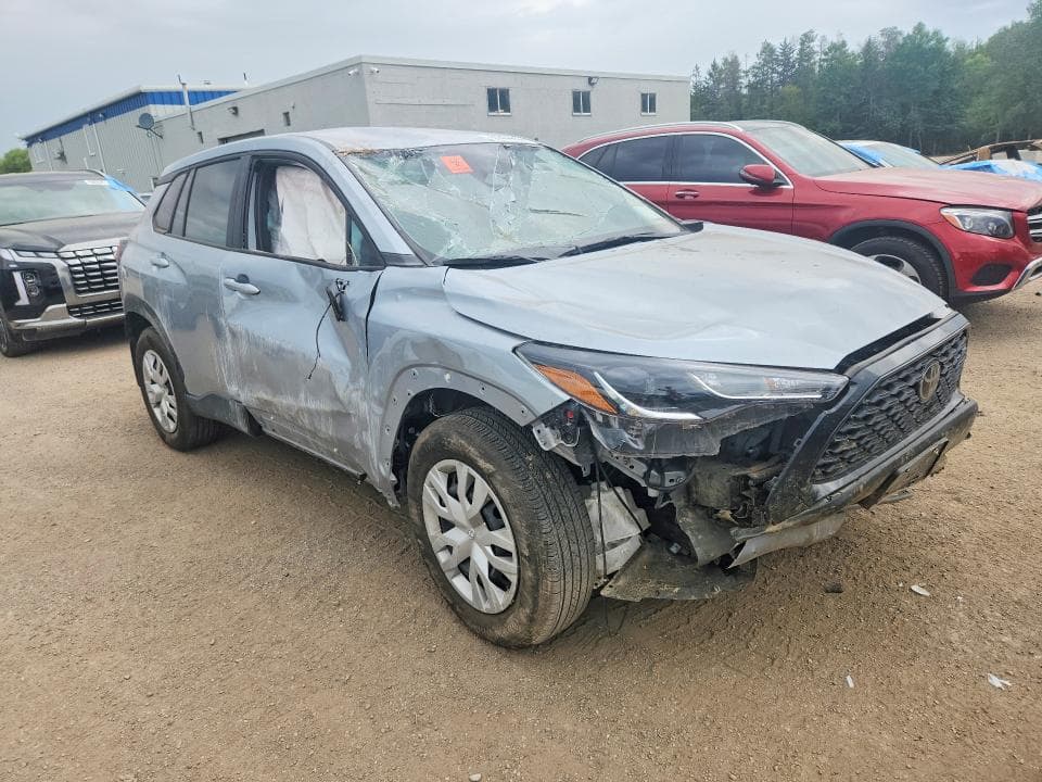 2024 TOYOTA COROLLA CROSS L 4