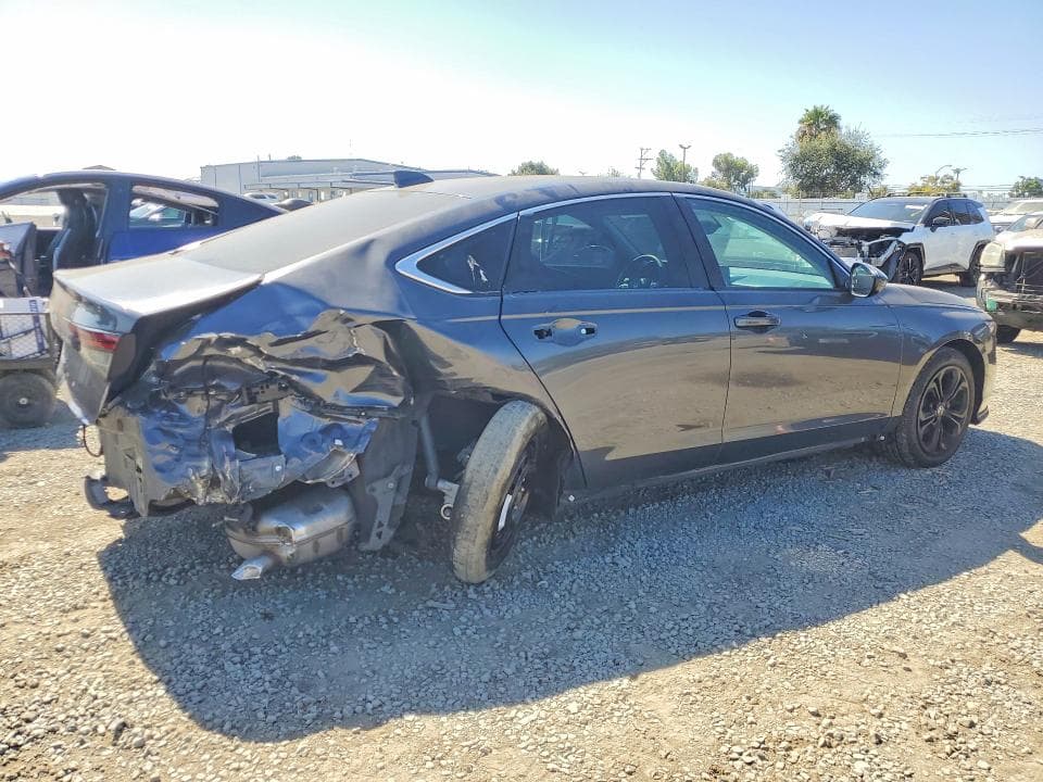 2023 HONDA ACCORD LX 3