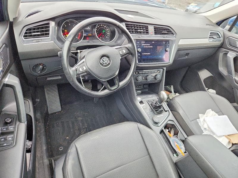 2018 VOLKSWAGEN TIGUAN SE 8