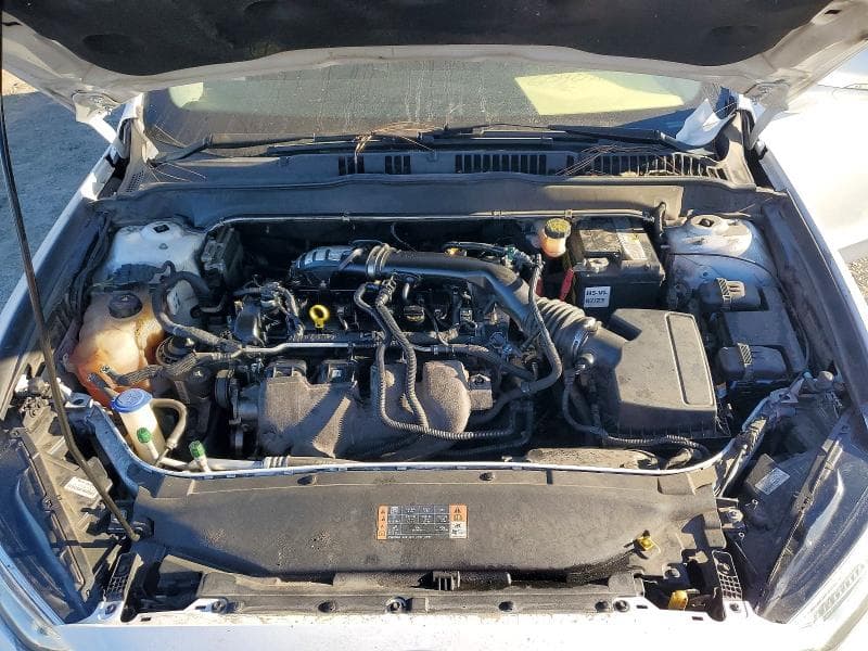 2017 FORD FUSION SE 11