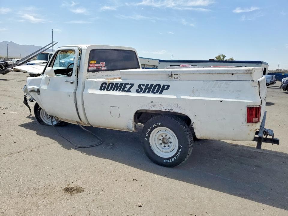 1981 CHEVROLET C20 2