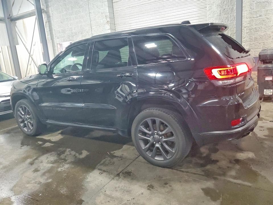 2018 JEEP GRAND CHEROKEE OVERLAND 2