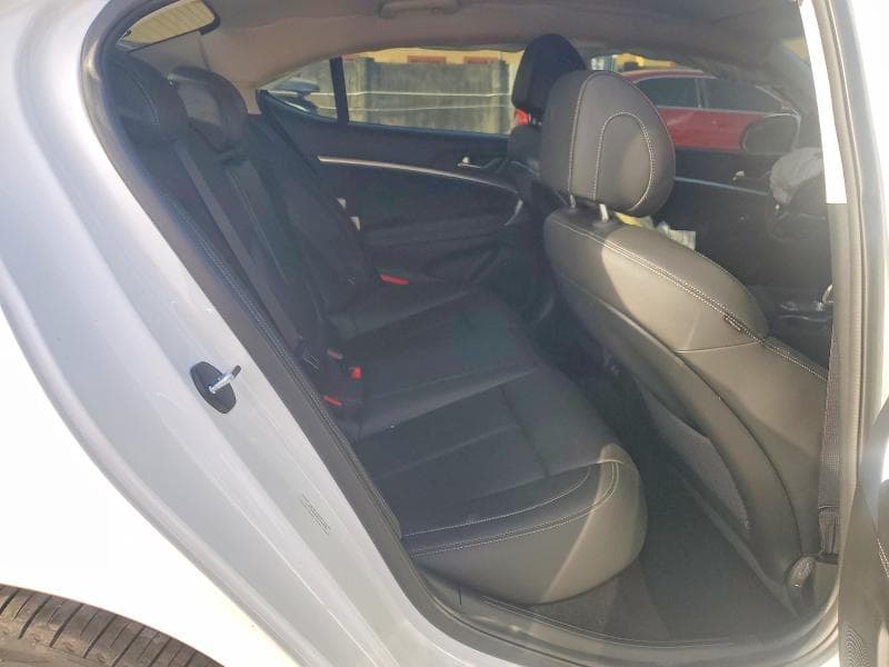 2025 GENESIS G70 2.5T STANDARD 10
