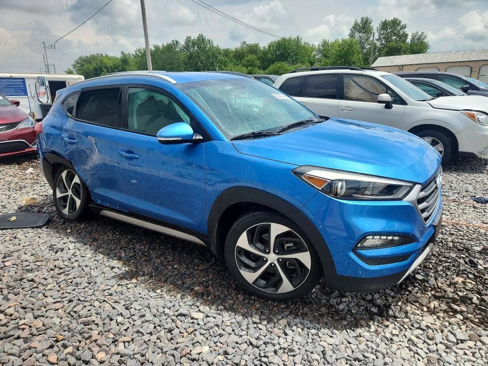 2017 HYUNDAI TUCSON SPORT 4