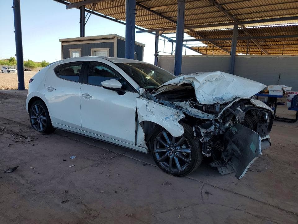 2021 MAZDA 3 SELECT 4